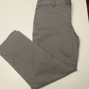 Cute grey crop pants